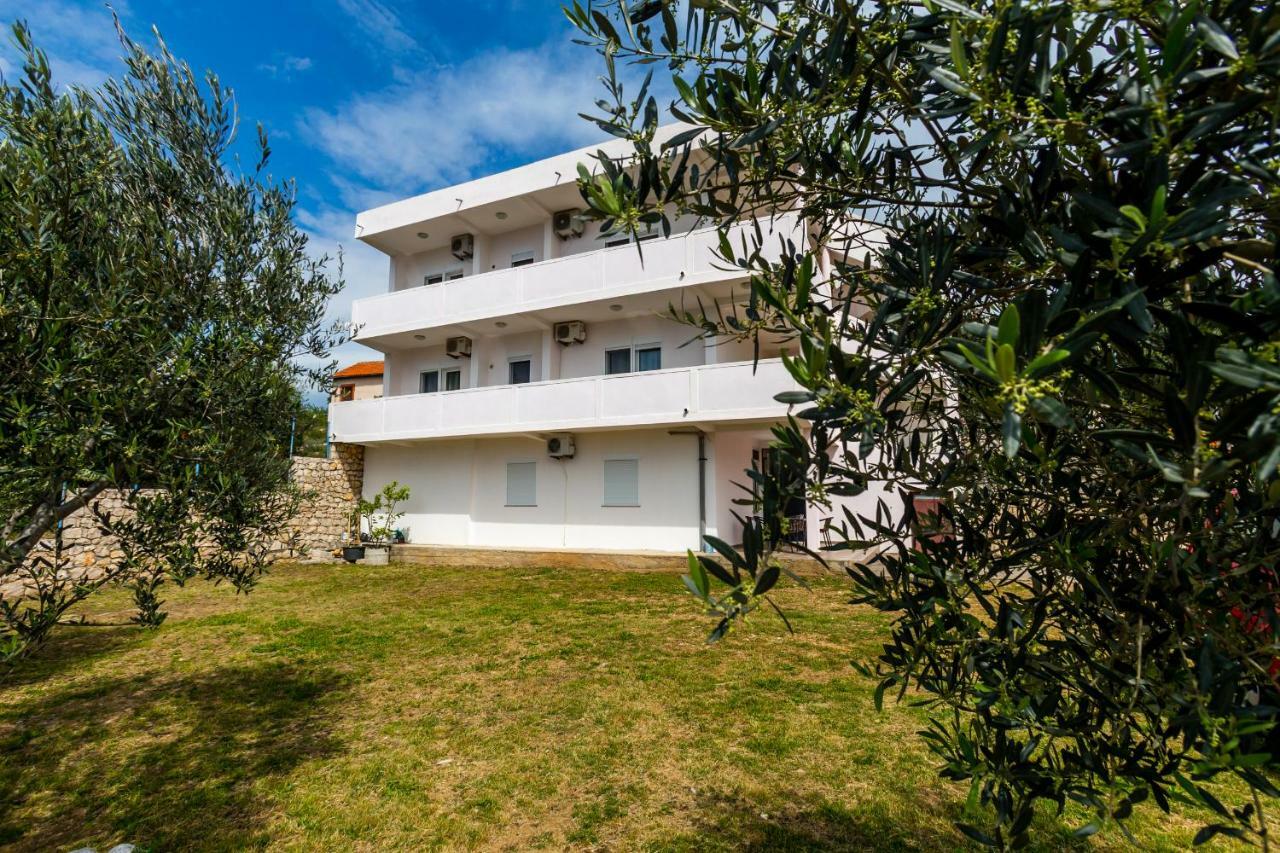 Studios Nikezic Utjeha Dış mekan fotoğraf